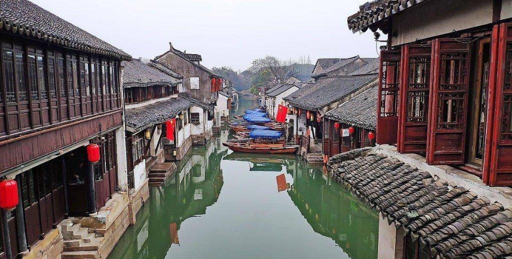 寻找遗失的手提包